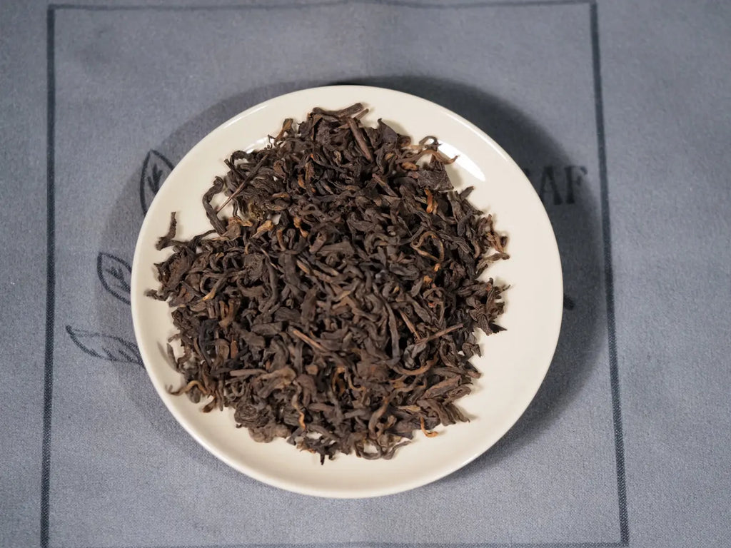 2013 Aged Liubao Dark Tea – Sweet Red Bean Aroma – Orientaleaf