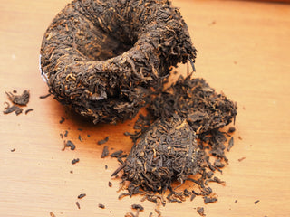 Crumbled 2018 Dayi V93 ripe puerh tuo tea leaves