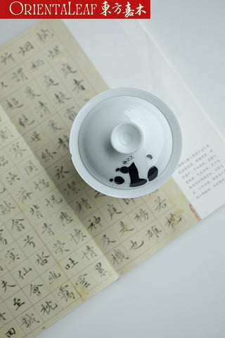 White Porcelain Gaiwan - Hand-painted Panda Theme