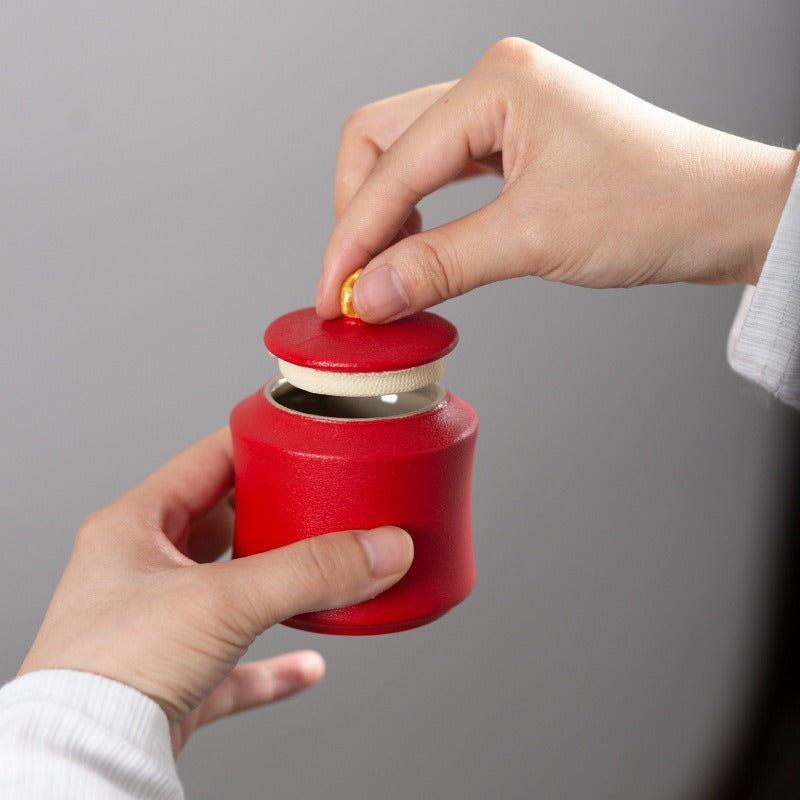 Pottery Tea Canister for Loose-leaf Tea