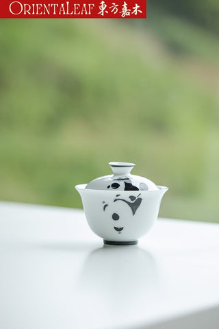 White Porcelain Gaiwan - Hand-painted Panda Theme