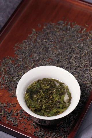 Huangshan Cloud Mist Green Tea – Early Spring Harvest from Yellow Mountain