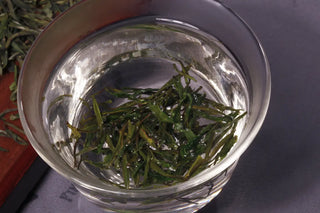 Huangshan Maofeng Green Tea – First Grade Pre-Guyu Harvest from Yellow Mountain