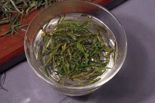 Huangshan Maofeng Green Tea – First Grade Pre-Guyu Harvest from Yellow Mountain
