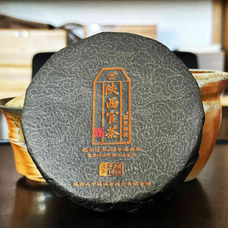 On Taoism - Jingyang Golden Flower Fu Brick Tea - 190g Cake