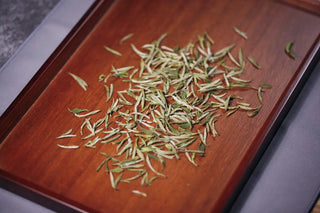 Huangshan Maofeng Green Tea – Special Grade Pre-Qingming Harvest from Yellow Mountain
