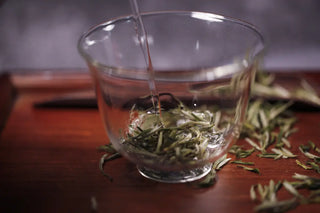 Huangshan Maofeng Green Tea – Special Grade Pre-Qingming Harvest from Yellow Mountain