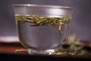 Huangshan Maofeng Green Tea – Special Grade Pre-Qingming Harvest from Yellow Mountain