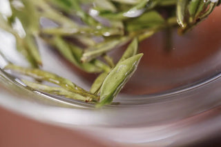 Huangshan Maofeng Green Tea – Special Grade Pre-Qingming Harvest from Yellow Mountain