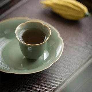 Yaozhou Fırını Celadon Lobeli Çay Bardağı | Vintage Gongfu Çay Bardağı