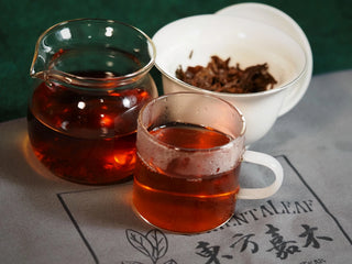 Chang'an Golden Flower Fu Brick Tea Mini Cake – 60g tea set display with gaiwan, fair cup, and tasting cup together